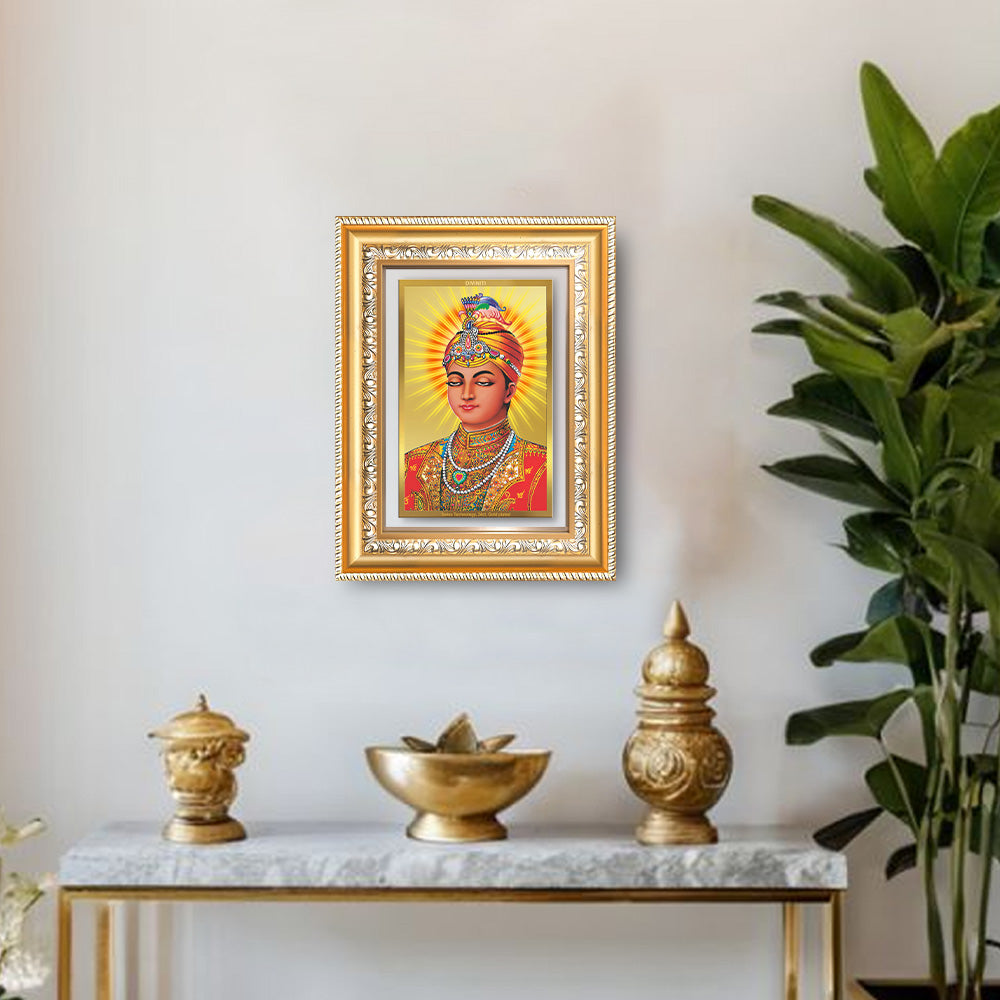 Diviniti 24K Gold Plated Guru Harkrishan Sahib Ji (Classic) Sacred Sikh Wall Frame for Home Decor & Office Ambiance | Premium Spiritual Gift