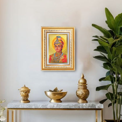Diviniti 24K Gold Plated Guru Harkrishan Sahib Ji (Classic) Sacred Sikh Wall Frame for Home Decor & Office Ambiance | Premium Spiritual Gift