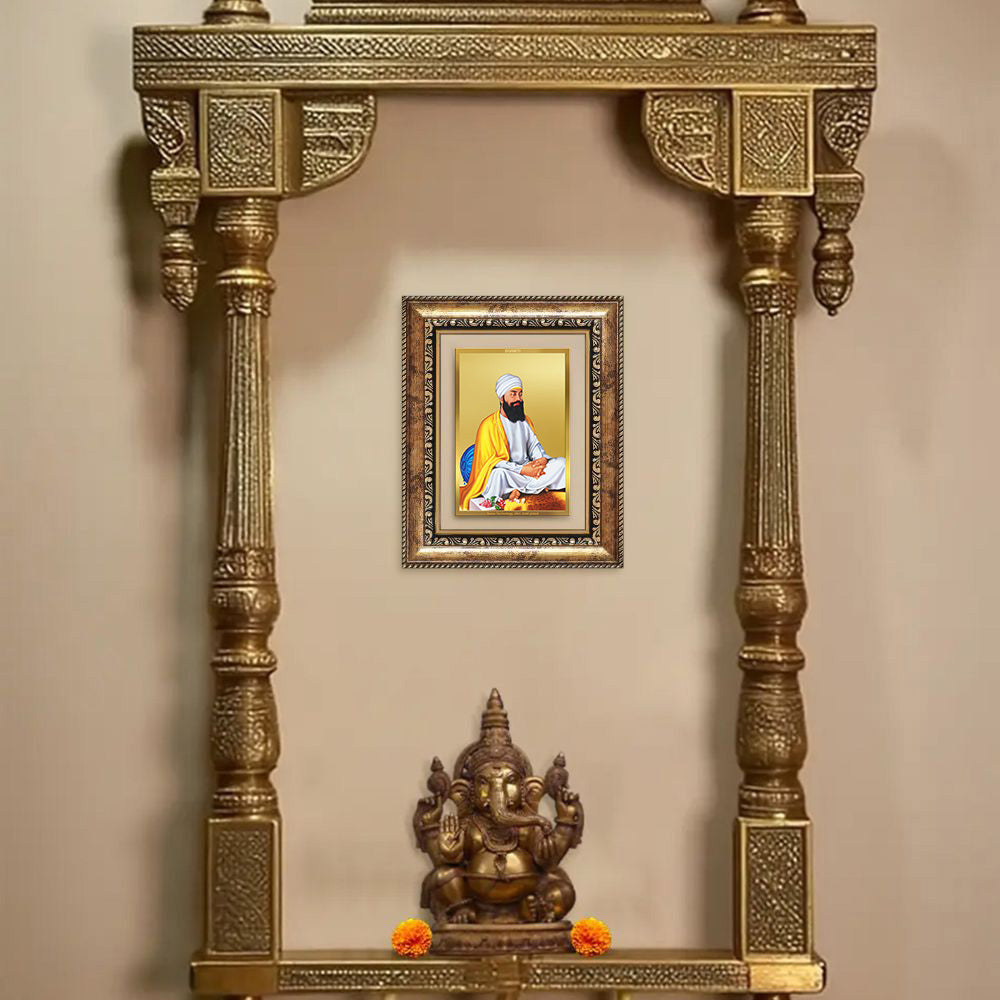 Diviniti 24K Gold Plated Guru Tegh Bahadur Sahib Ji (Classic) Sacred Sikh Wall and Table Top Frame for Home Decor & Office Ambiance | Premium Spiritual Gift