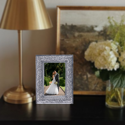 Pure Silver Vintage Photo Frame Rectangle Design (17x22 cm 257g)
