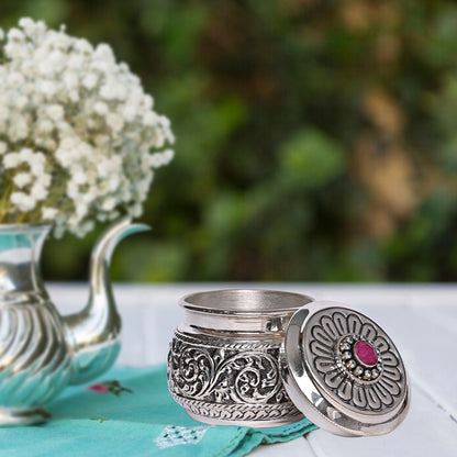 Pure Silver Serenity Box Red Eye Studded, Antique Vintage Design, Handcrafted Jewelry Storage (8x6x7 cm, 136g,)