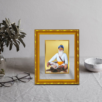 DIVINITI 24K Gold Plated Foil Baba Deep Singh Ji's Photo Frame Idol for Wall Hanging, Workshop, Table Top, Home Decor, Luxury Gift|DG103 Size 2 (22.6x18.4 CM)