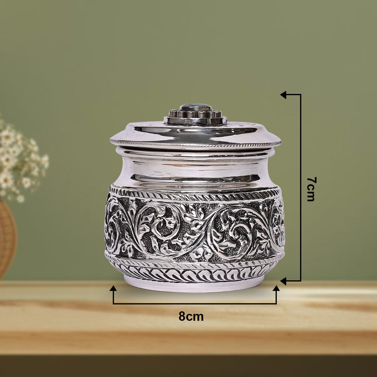 Pure Silver Serenity Box Green Eye Studded, Antique Vintage Design, Handcrafted Storage Container (8x6x7 cm, 148g)