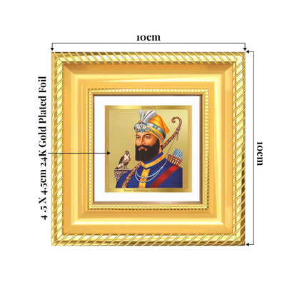 Guru Gobind Singh Ji Tabletop Frame showing product dimensions, ideal for spiritual décor and devotional gifting.