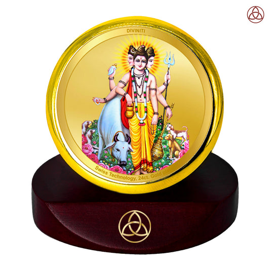 Diviniti 24K Gold Plated Foil Dattatreya Photo Frame for Car Dashboard, Home Decor, Table Top, Puja Room Worship and Festival Gift MCF1CGOLD (5.5x5 CM)