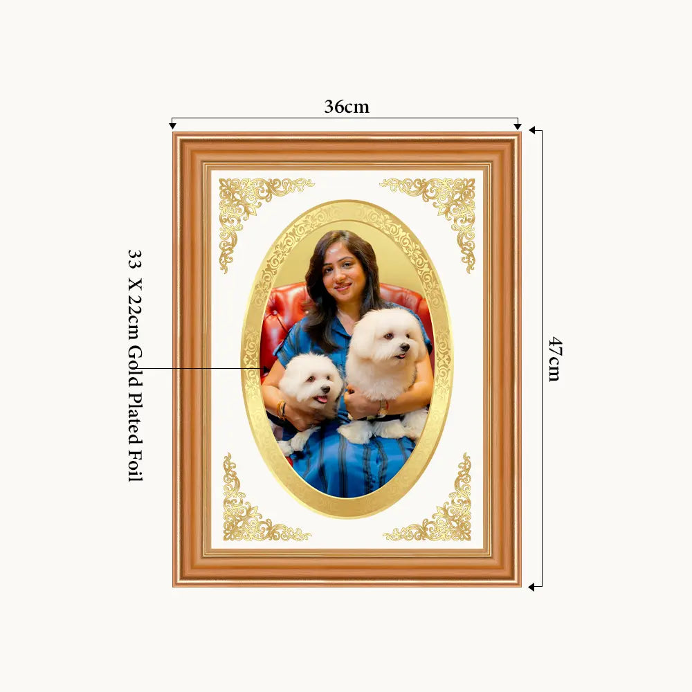 Portrait on Gold Immortalise Your Petite Luxe Oval Photo Frame in 24K Gold Plated Foil