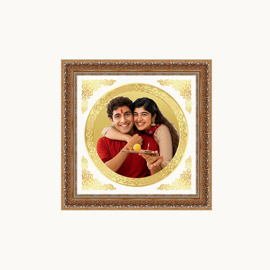 Portrait on Gold Immortalise Your Legacy Round Photo Frame in 24K Gold Plated Foil