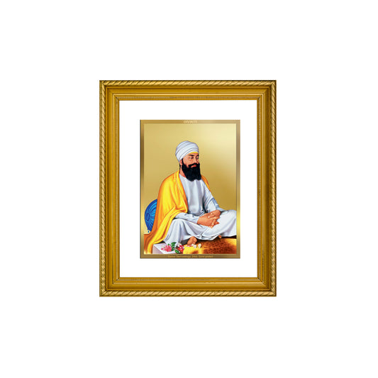 DIVINITI 24K Gold Plated Guru Tegh Bahadar Sahib Ji Wall Photo Frame for Home Decor, Wall Hanging, Table Top, Puja Room & Gift DG056S3 (27.6X35.4 CM)