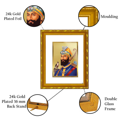 DIVINITI 24K Gold Plated Foil Guru Gobind Singh Ji Photo Frame for Home Wall Decor, Workshop, Table Top, Gift|DG103 Size 2 (22.6x18.4 CM)