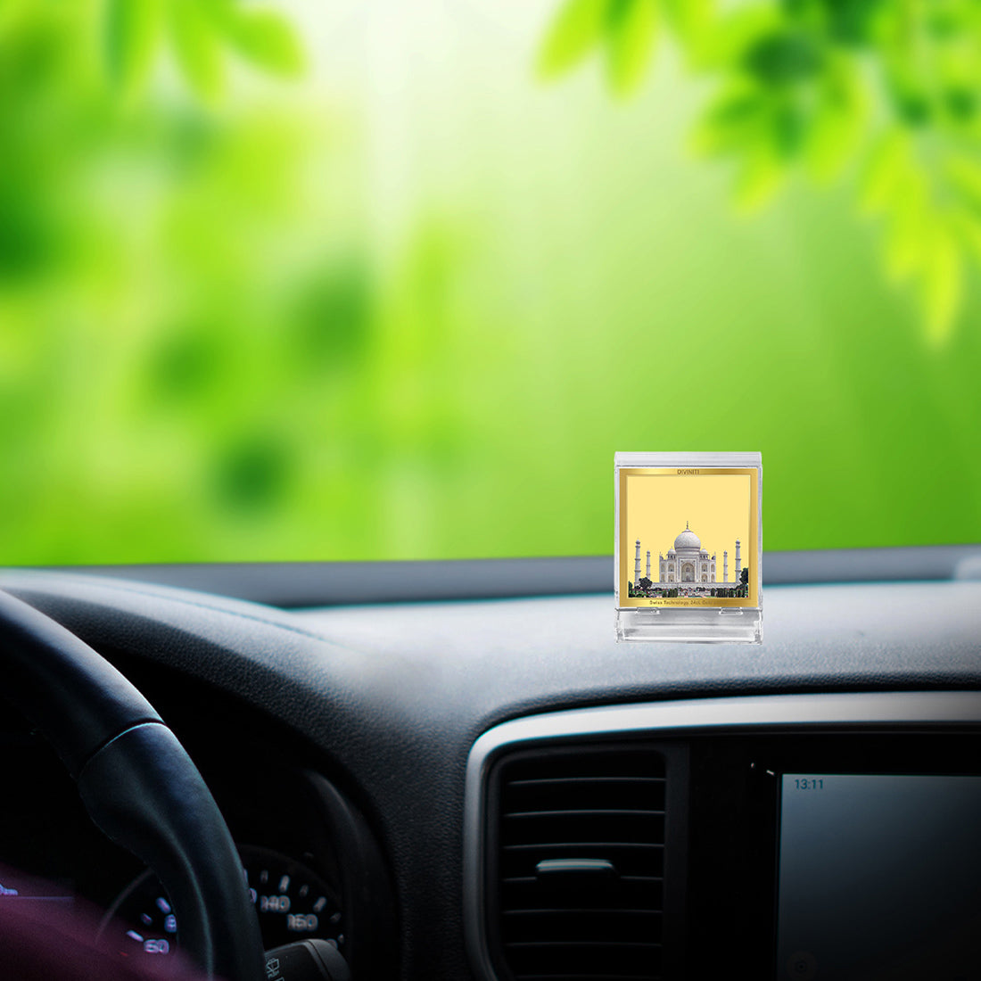 Diviniti 24K Gold Plated Taj Mahal Acrylic Frame for Car Dashboard, Home Decor, Tabletop, Puja Room, Festival Gift ACF3A (5.8x4.8 CM)