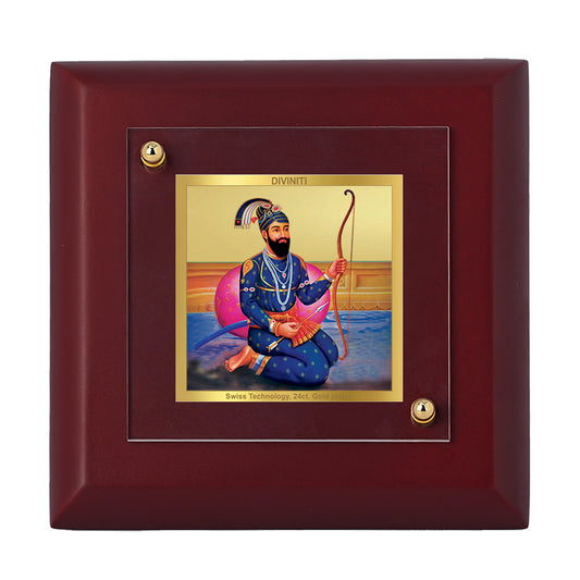 Diviniti 24K Gold Plated Guru Gobind Singh Ji Photo Frame Protector of Dharma for Home & Office Decor, Tabletop, Prayer, Gift | MDF Size 1A (9.9x9.9 CM)
