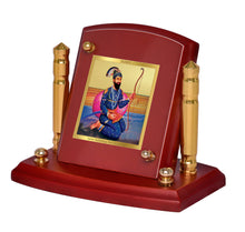 Load image into Gallery viewer, Diviniti 24K Gold Plated Guru Gobind Singh For Car Dashboard, Home Decor &amp; Table (7 x 9 CM)